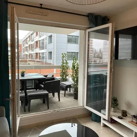 Standing F2 Rivetoile Centre Parking Gratuit Terrasse